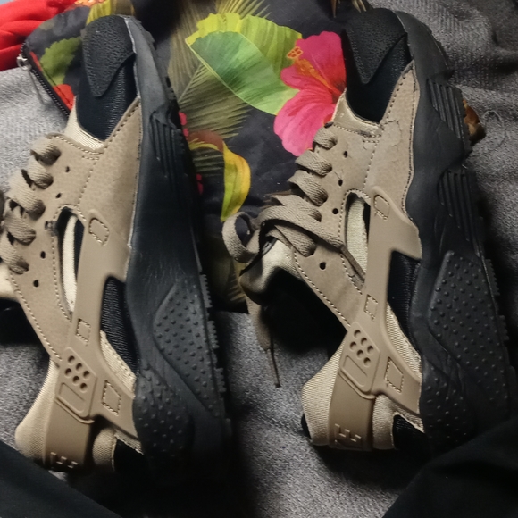 Nike huarache shoes size 6.5 - Picture 2 of 4
